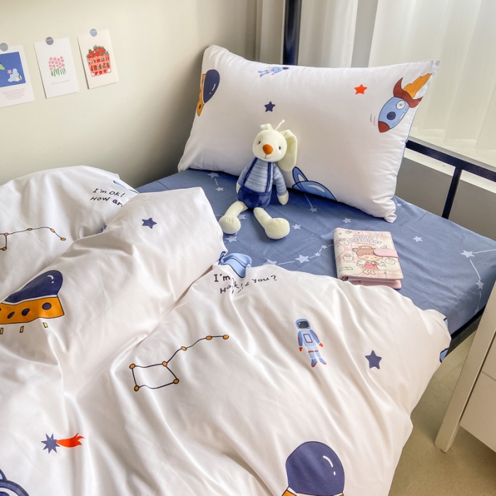 91家纺网 家纺一手货源 找家纺 吉象 2022新款全棉印花学生宿舍三件套 太空旅行