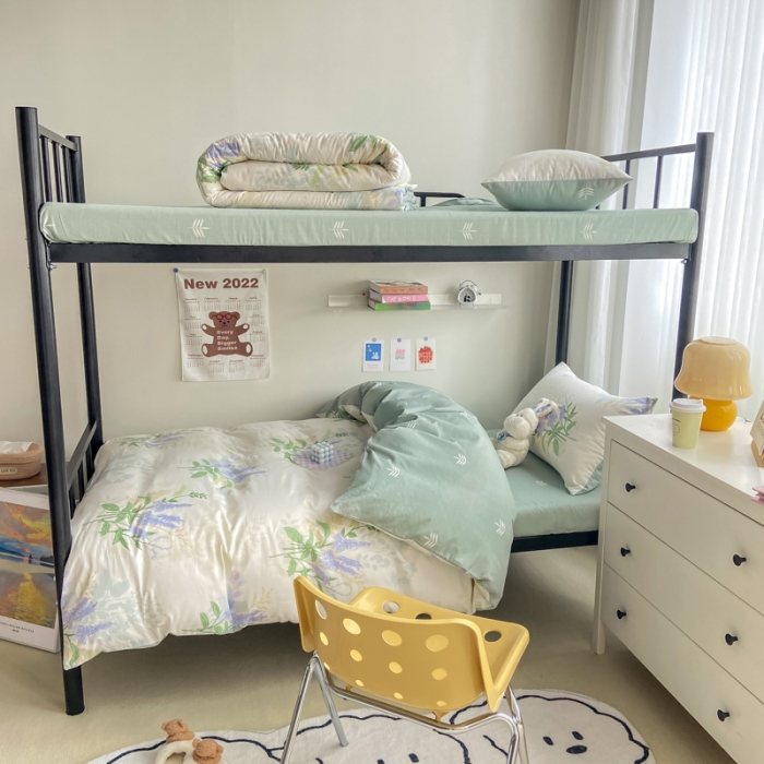 91家纺网 家纺一手货源 找家纺 吉象 2022新款全棉印花学生宿舍三件套 紫色恋人