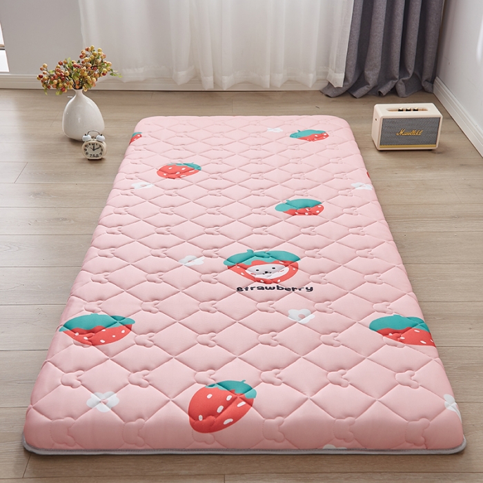 91家纺网 家纺一手货源 找家纺 寐珂 2025新款A类针织大豆学生床垫 草莓宝贝