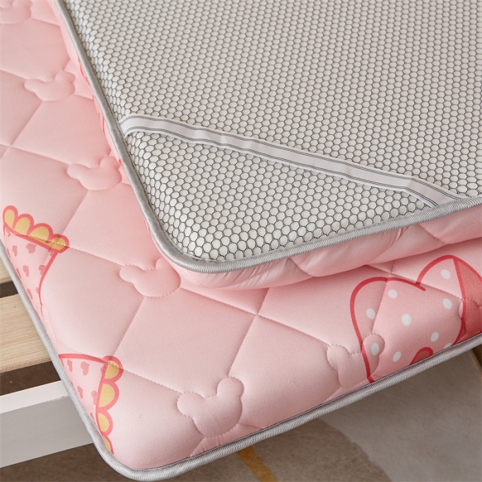 91家纺网 家纺一手货源 找家纺 寐珂 2025新款A类针织大豆学生床垫 花语蝶恋-粉