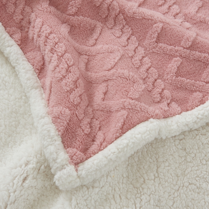 91家纺网 家纺一手货源 找家纺 馨米莱 2024新款AB版塔肤绒毛毯 玫瑰色