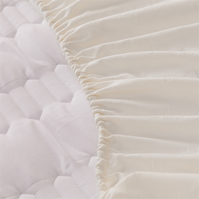 91家纺网 家纺一手货源 找家纺 鑫钰 2023色织水洗纯棉全棉夹棉绣花床笠夹棉枕套邂逅简洁白