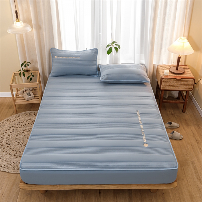 91家纺网 家纺一手货源 找家纺 蓝巢 2022新款升级版全棉大豆纤维夹棉床笠- 邂逅清雅蓝