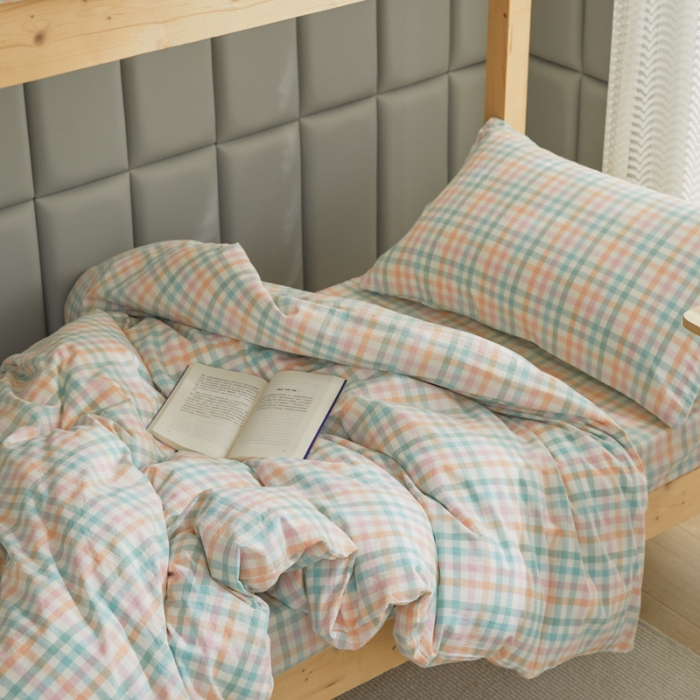 91家纺网 家纺一手货源 找家纺 柠萌家居 A类全棉色织水洗棉三件套学生季宿舍上下铺 小彩格