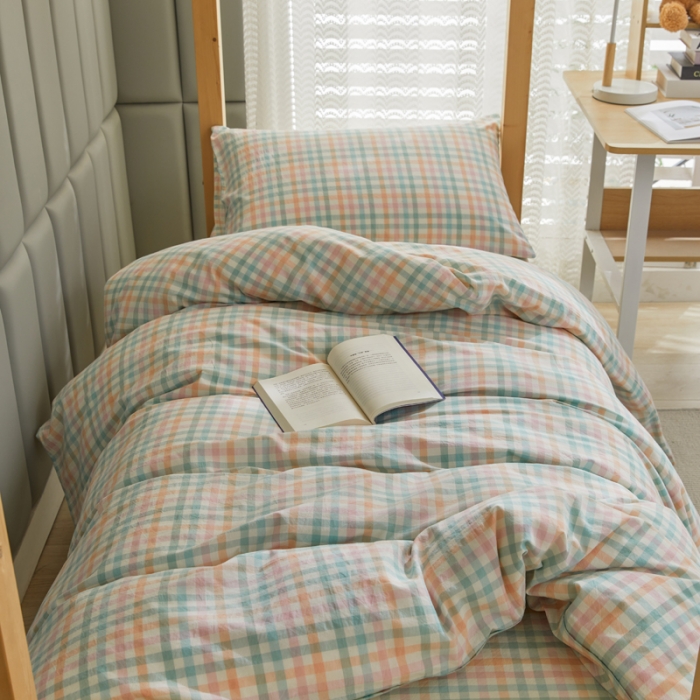 91家纺网 家纺一手货源 找家纺 柠萌家居 A类全棉色织水洗棉三件套学生季宿舍上下铺 小彩格