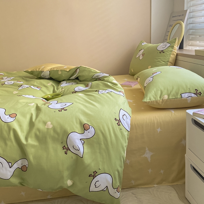 91家纺网 家纺一手货源 找家纺 麦伦 2022新款13372全棉儿童卡通系列四件套 咏鹅