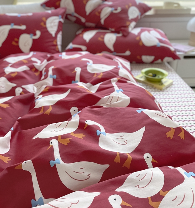 91家纺网 家纺一手货源 找家纺 麦伦 2022新款13372全棉儿童卡通系列四件套 绅士鹅