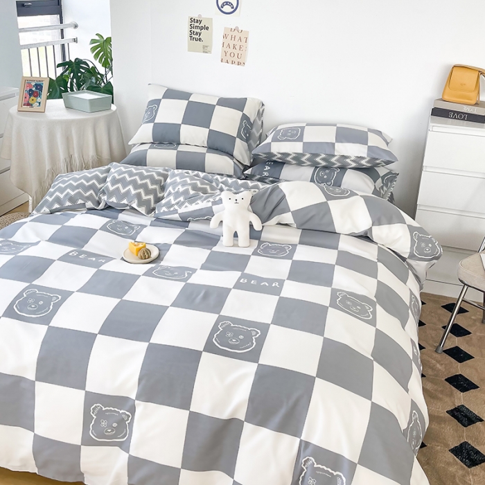 91家纺网 家纺一手货源 找家纺 麦伦 2022新款13372全棉儿童卡通系列四件套 灰格熊