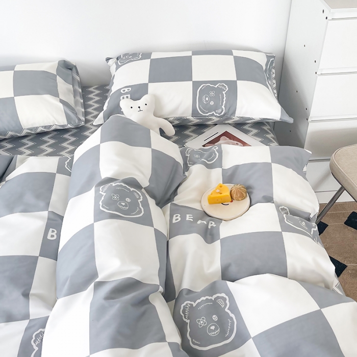 91家纺网 家纺一手货源 找家纺 麦伦 2022新款13372全棉儿童卡通系列四件套 灰格熊