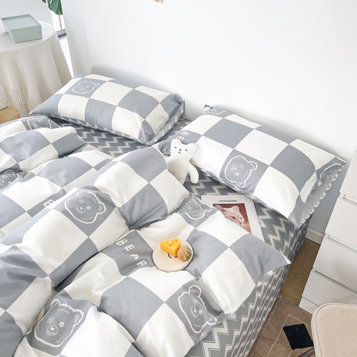 91家纺网 家纺一手货源 找家纺 麦伦 2022新款13372全棉儿童卡通系列四件套 灰格熊