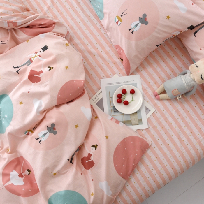 91家纺网 家纺一手货源 找家纺 麦伦 2022新款13372全棉儿童卡通系列单被套 胡桃夹子场景一