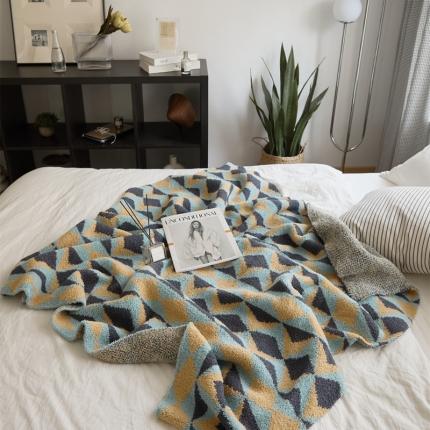 91家纺网 家纺一手货源 找家纺 (总) 暖绵绵新款半边绒多功能毯子--阿隆索