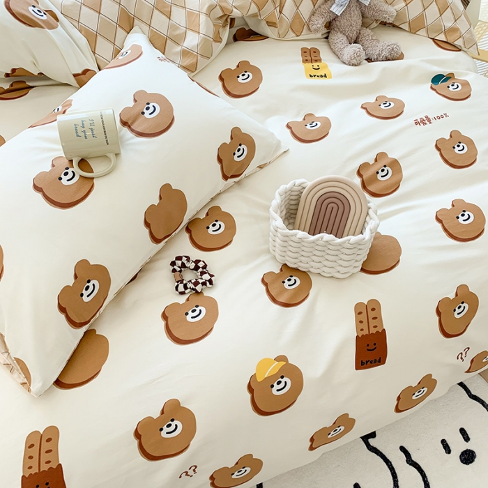 91家纺网 家纺一手货源 找家纺 澳萝拉 2023新款全棉印花四件套会员减5元 熊熊的面包