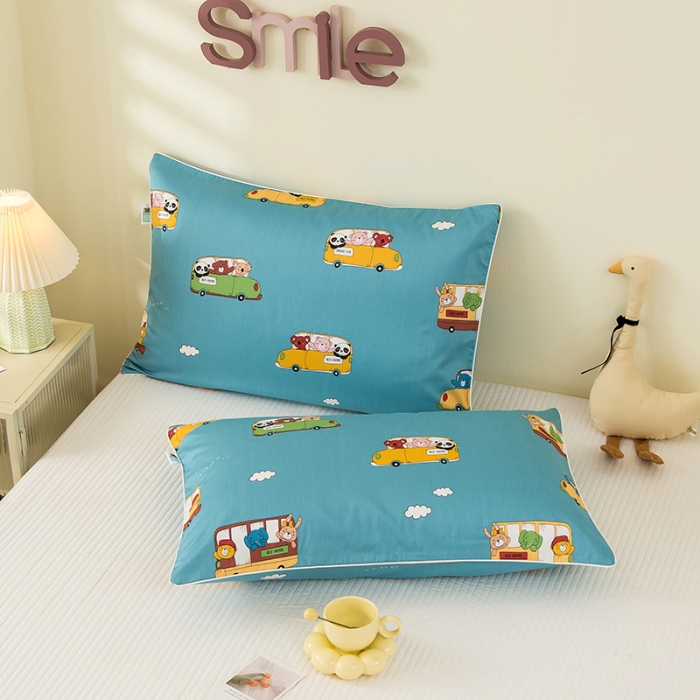 91家纺网 家纺一手货源 找家纺 良佐生活 2022新款60s全棉贡缎卡通印花枕套（单只） 动物巴士