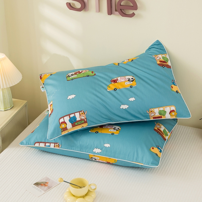 91家纺网 家纺一手货源 找家纺 良佐生活 2022新款60s全棉贡缎卡通印花枕套（单只） 动物巴士