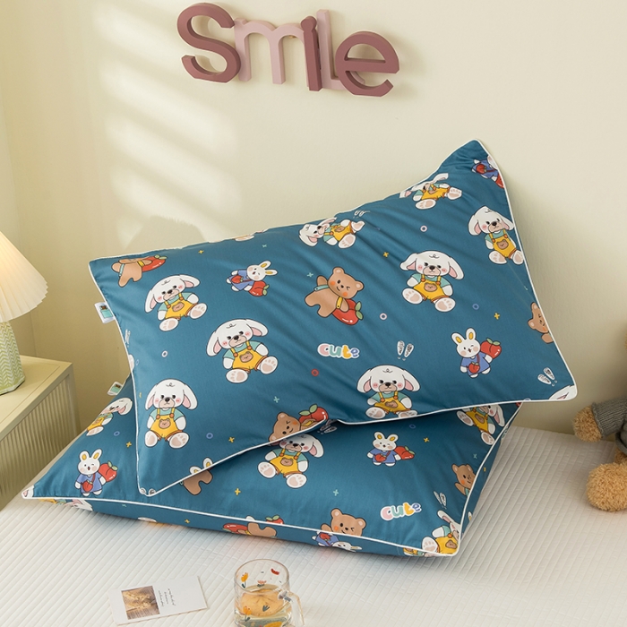 91家纺网 家纺一手货源 找家纺 良佐生活 2022新款60s全棉贡缎卡通印花枕套（单只） 小可爱