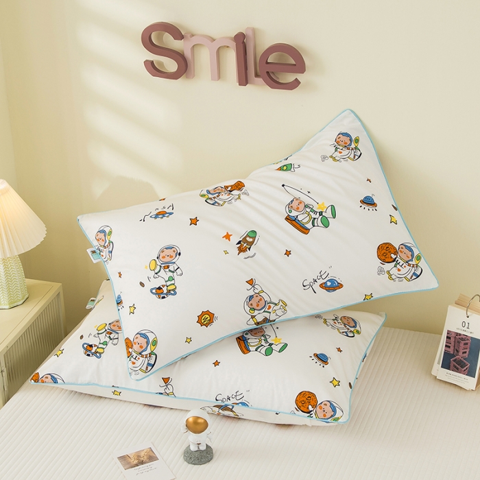 91家纺网 家纺一手货源 找家纺 良佐生活 2022新款60s全棉贡缎卡通印花枕套（单只） 太空小子