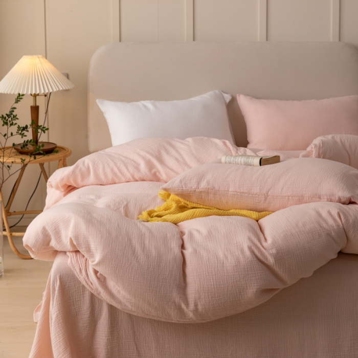 91家纺网 家纺一手货源 找家纺 淑女公社 2022四季新款双层纱皱皱纱肌理纹四件套 蜜桃粉