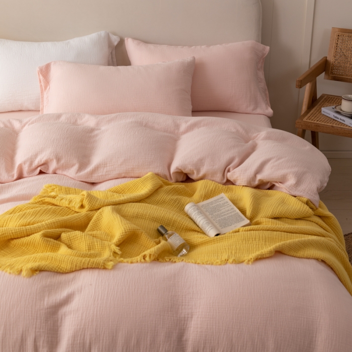 91家纺网 家纺一手货源 找家纺 淑女公社 2022四季新款双层纱皱皱纱肌理纹四件套 蜜桃粉