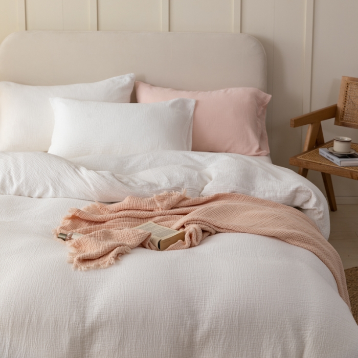 91家纺网 家纺一手货源 找家纺 淑女公社 2022四季新款双层纱皱皱纱肌理纹四件套 奶油白