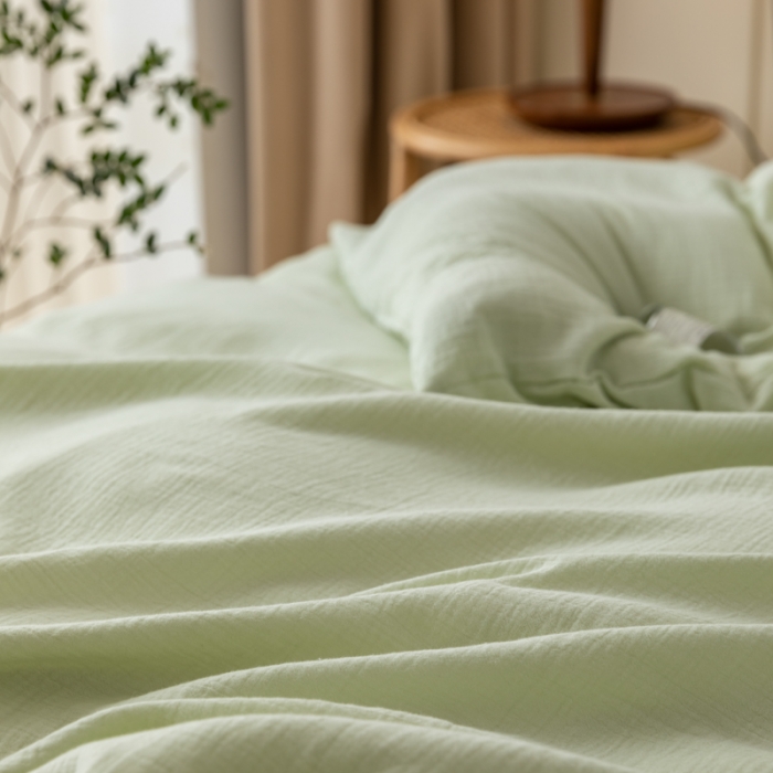 91家纺网 家纺一手货源 找家纺 淑女公社 2022四季新款双层纱皱皱纱肌理纹四件套 浅豆绿