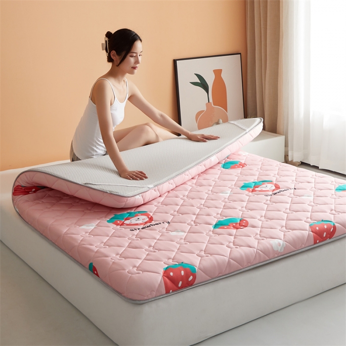 91家纺网 家纺一手货源 找家纺 寐珂家纺 2026新款A类针织大豆双人床垫 草莓宝贝