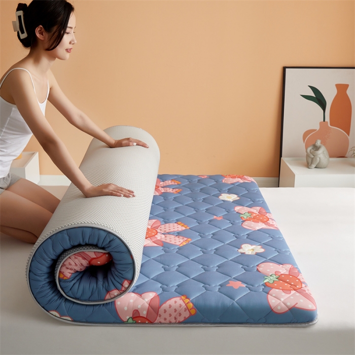 91家纺网 家纺一手货源 找家纺 寐珂家纺 2026新款A类针织大豆双人床垫 花语蝶恋-蓝灰