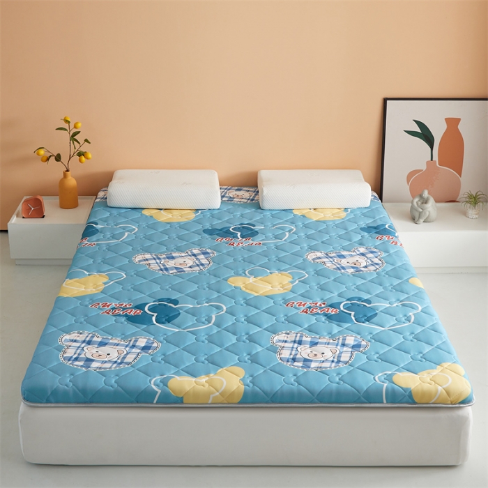 91家纺网 家纺一手货源 找家纺 寐珂家纺 2026新款A类针织大豆双人床垫 可爱熊