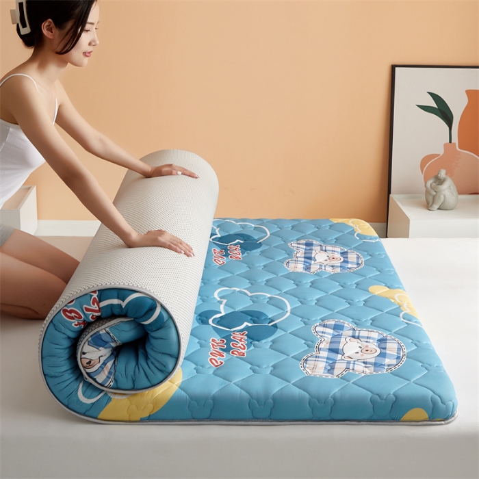 91家纺网 家纺一手货源 找家纺 寐珂家纺 2026新款A类针织大豆双人床垫 可爱熊