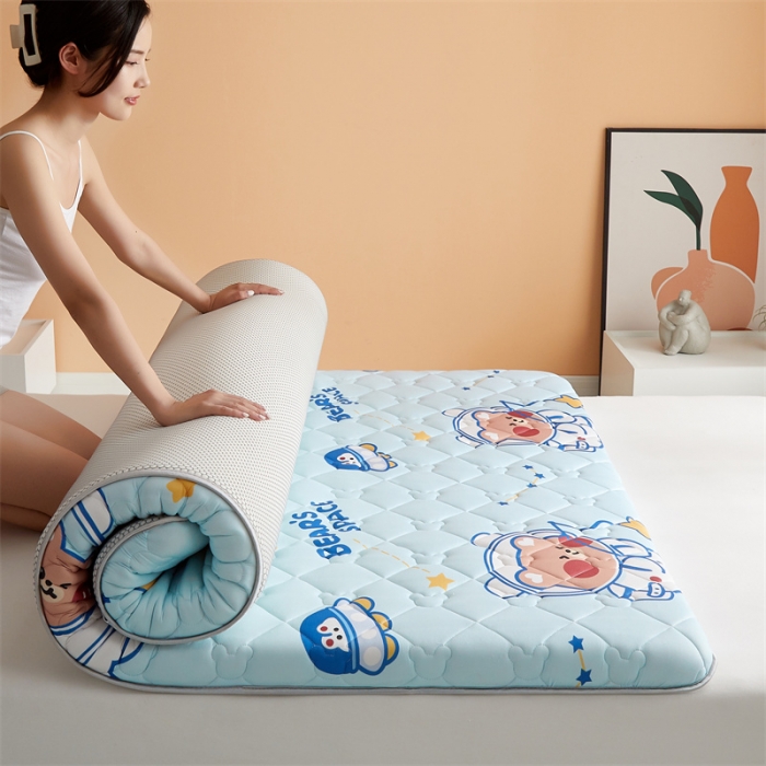 91家纺网 家纺一手货源 找家纺 寐珂家纺 2026新款A类针织大豆双人床垫 太空熊