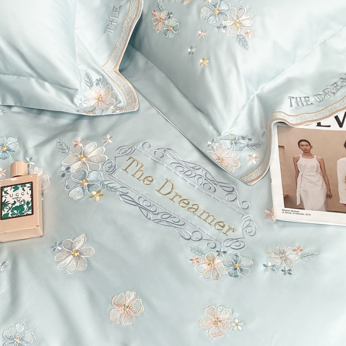 91家纺网 家纺一手货源 找家纺 品家居 2025新款180支长绒棉四件套微雨花涧 天蓝色