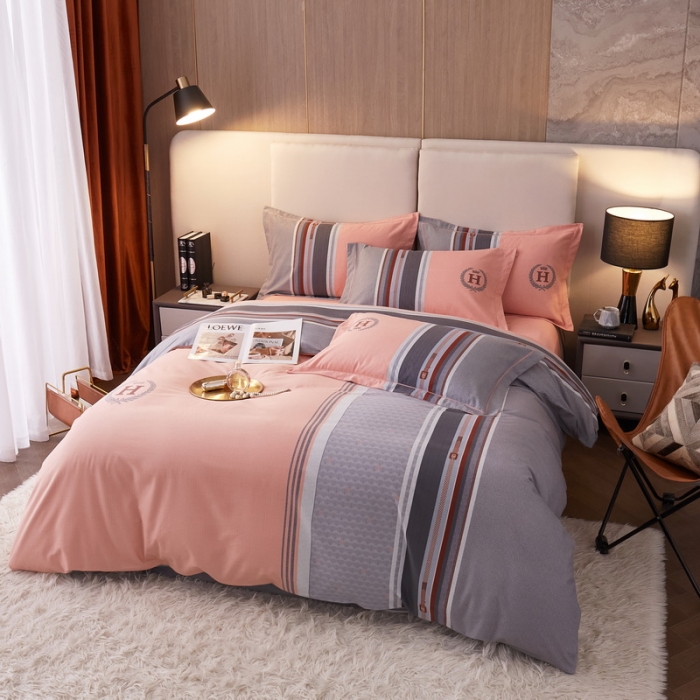 91家纺网 家纺一手货源 找家纺 金纱玉纺 2022新款纯棉大版磨毛印花四件套 安格斯-粉