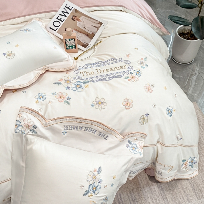 91家纺网 家纺一手货源 找家纺 （总）品家居 2025新款180支长绒棉四件套微雨花涧