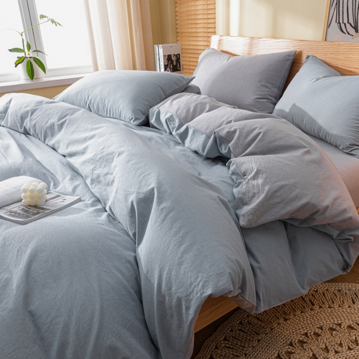 91家纺网 家纺一手货源 找家纺 秀色 2025新日系简约纯色双拼全棉可水洗四件套 浅蓝+浅灰