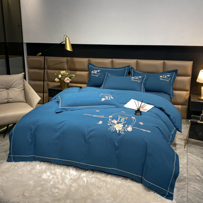 91家纺网 家纺一手货源 找家纺 靓生活 2022新款高克重磨毛刺绣四件套 相爱一生-蔚蓝