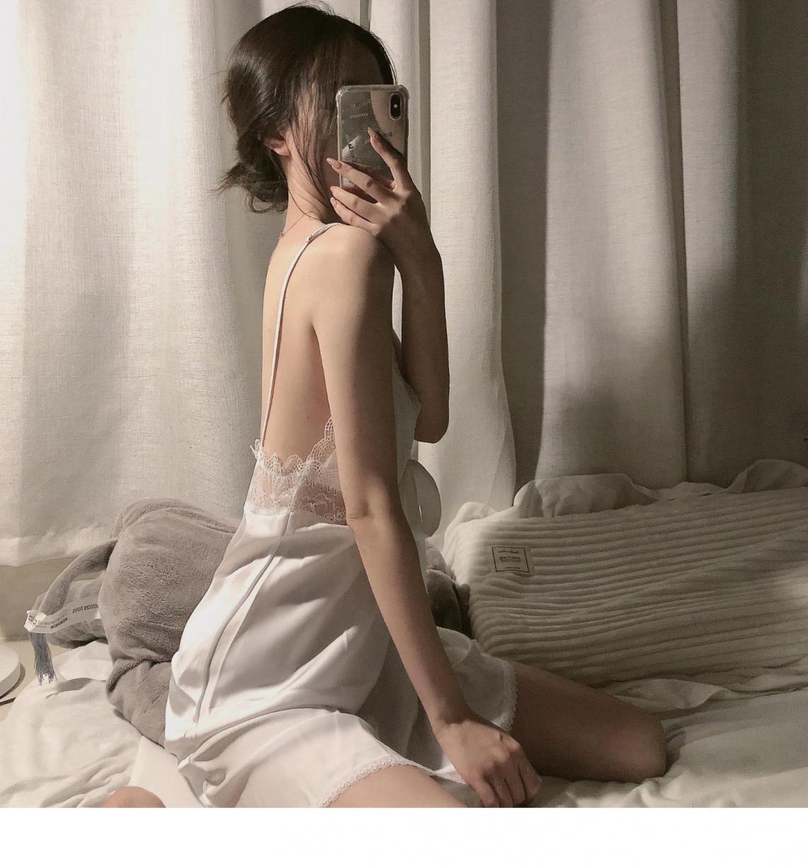 91家纺网 家纺一手货源 找家纺 洛兰沙 2022新款蝴蝶结睡衣