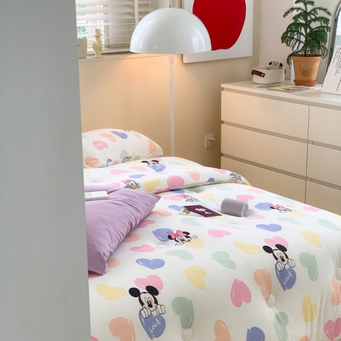 91家纺网 家纺一手货源 找家纺 星期八 2022新款迪士尼春秋被冬被 爱心米妮