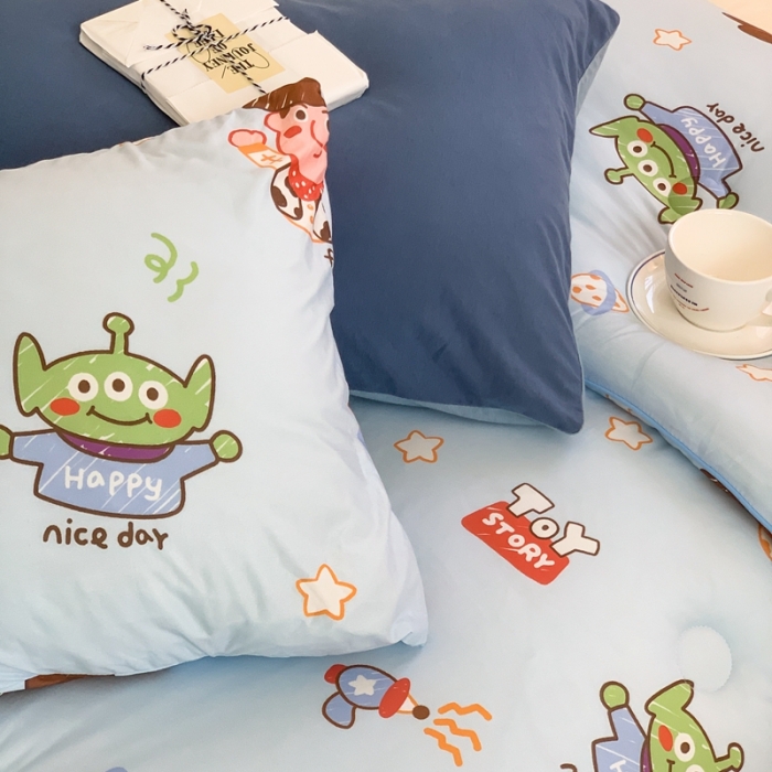 91家纺网 家纺一手货源 找家纺 星期八 2022新款迪士尼春秋被冬被 巴斯光年