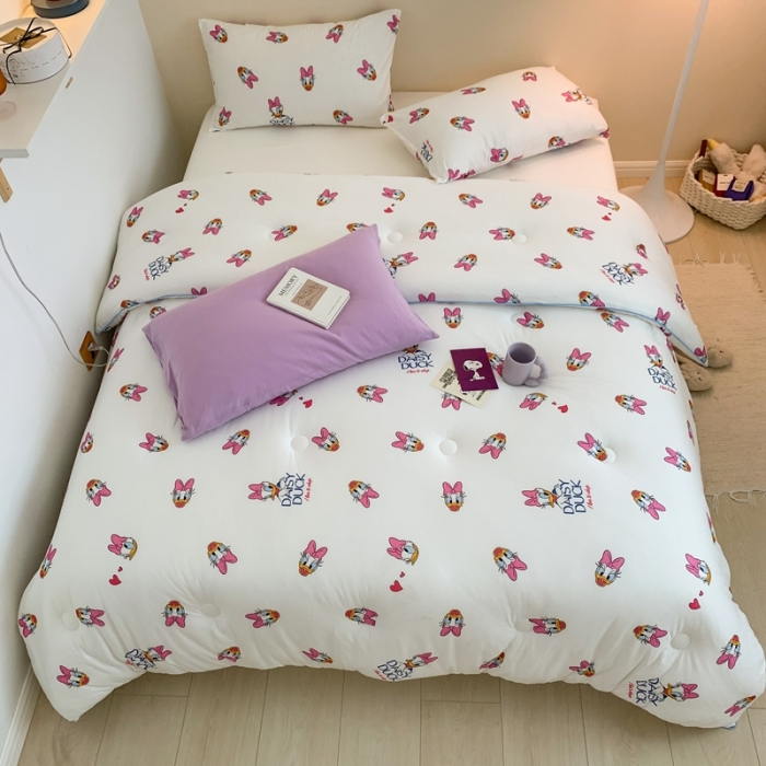 91家纺网 家纺一手货源 找家纺 星期八 2022新款迪士尼春秋被冬被 黛西