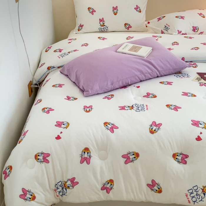 91家纺网 家纺一手货源 找家纺 星期八 2022新款迪士尼春秋被冬被 黛西