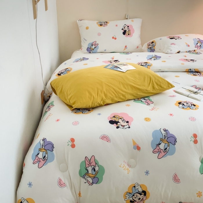 91家纺网 家纺一手货源 找家纺 星期八 2022新款迪士尼春秋被冬被 米妮黛西