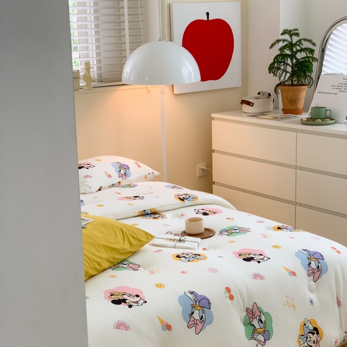 91家纺网 家纺一手货源 找家纺 星期八 2022新款迪士尼春秋被冬被 米妮黛西