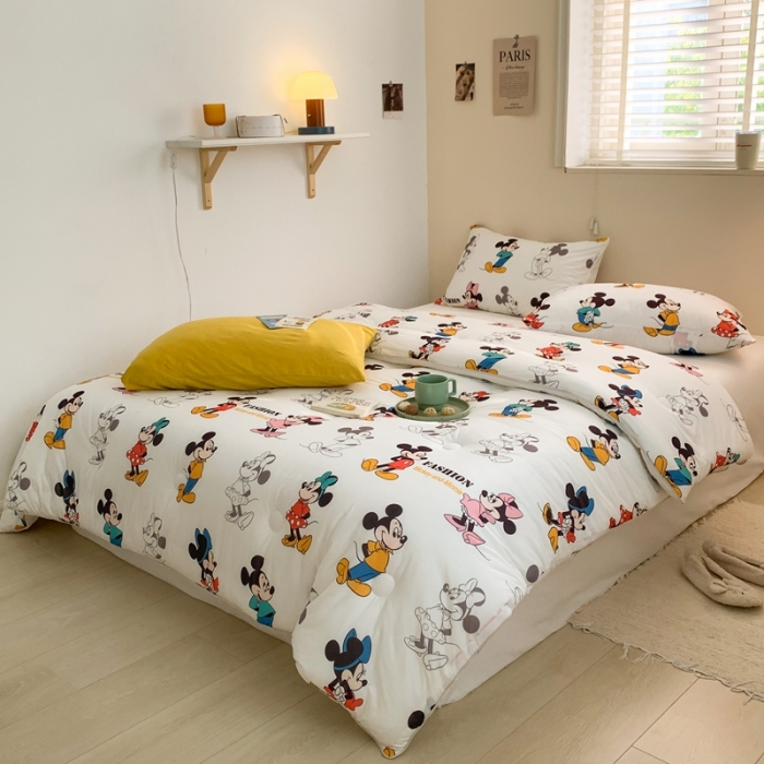 91家纺网 家纺一手货源 找家纺 星期八 2022新款迪士尼春秋被冬被 米妮米奇