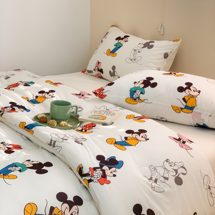 91家纺网 家纺一手货源 找家纺 星期八 2022新款迪士尼春秋被冬被 米妮米奇