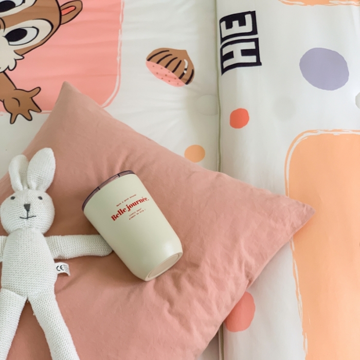 91家纺网 家纺一手货源 找家纺 星期八 2022新款迪士尼春秋被冬被 奇奇蒂蒂