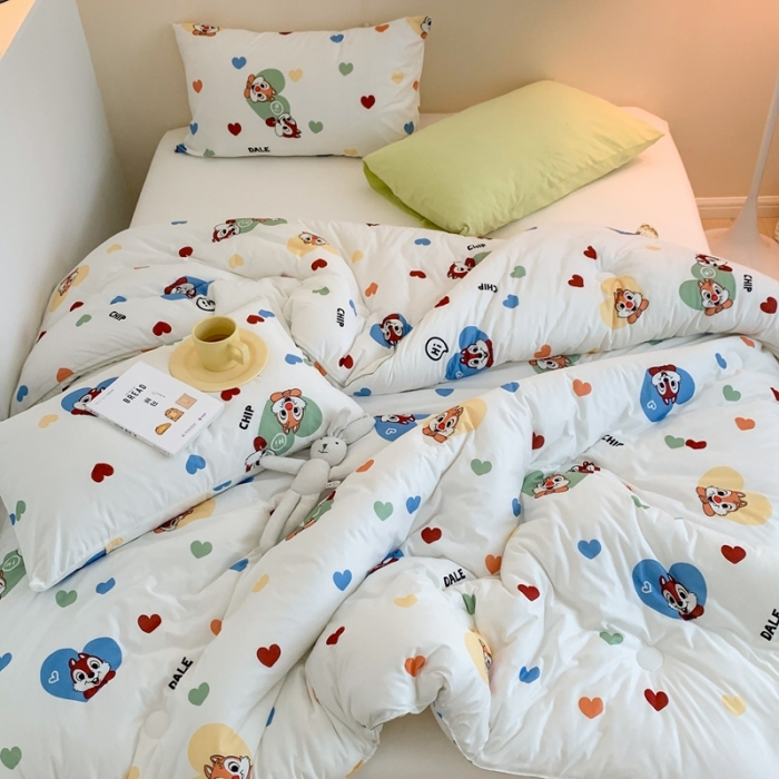 91家纺网 家纺一手货源 找家纺 星期八 2022新款迪士尼春秋被冬被 松鼠兄弟