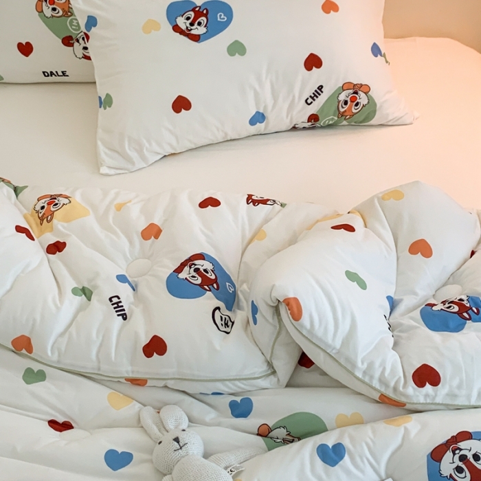 91家纺网 家纺一手货源 找家纺 星期八 2022新款迪士尼春秋被冬被 松鼠兄弟