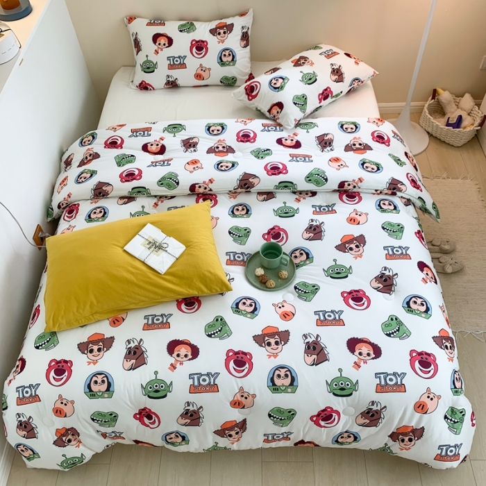 91家纺网 家纺一手货源 找家纺 星期八 2022新款迪士尼春秋被冬被 玩具总动员