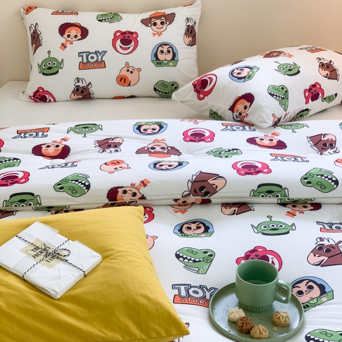 91家纺网 家纺一手货源 找家纺 星期八 2022新款迪士尼春秋被冬被 玩具总动员