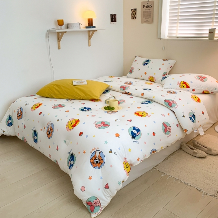 91家纺网 家纺一手货源 找家纺 星期八 2022新款迪士尼春秋被冬被 维尼家族